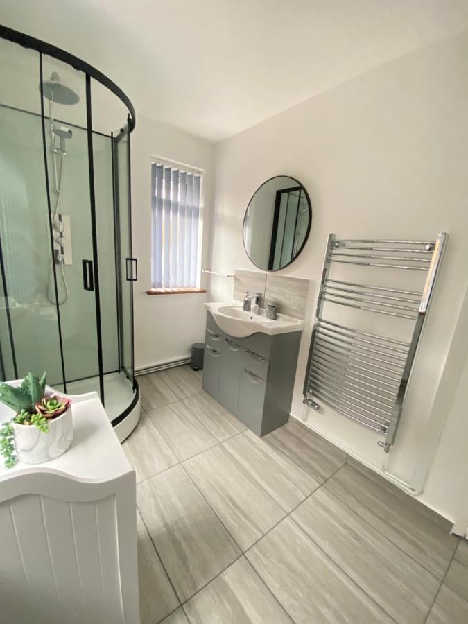Gatwick Studio Horley Ngoại thất bức ảnh